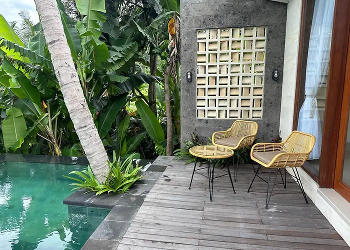 Nana Suites Villa
