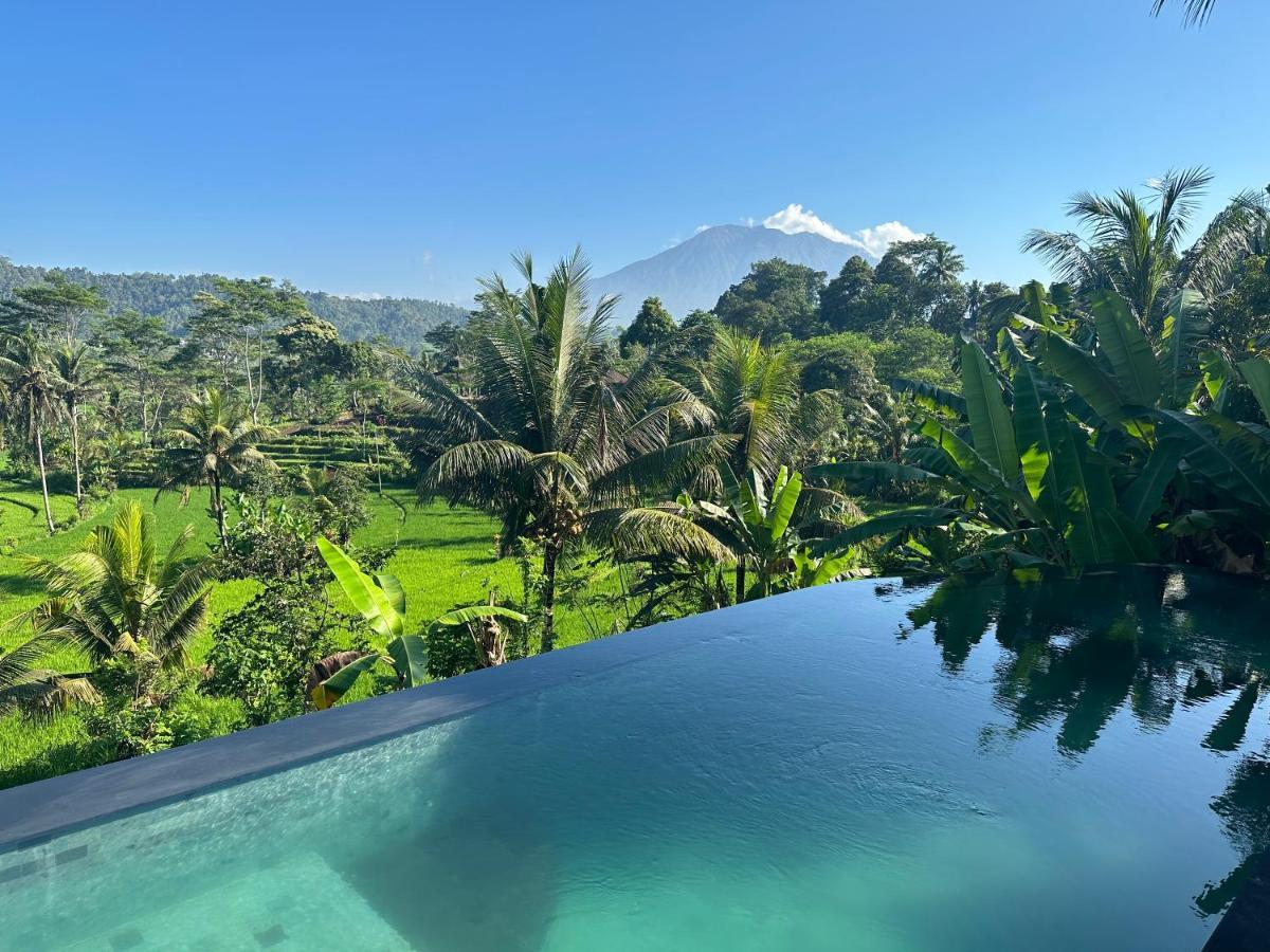 Nana Sidemen (Bali)